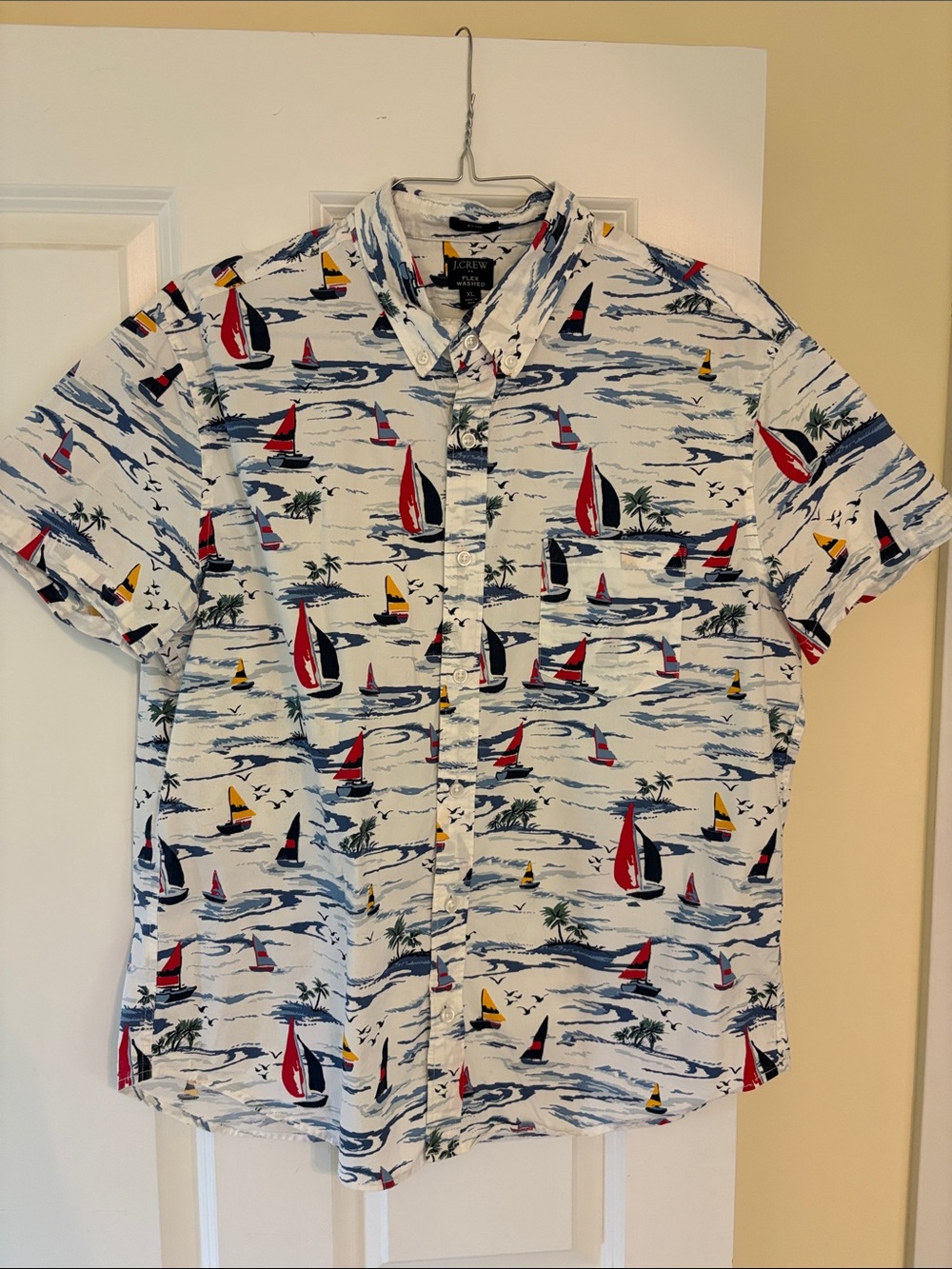 J. Crew White Nautical Sailboat Short-Sleeve Button-Up Shirt